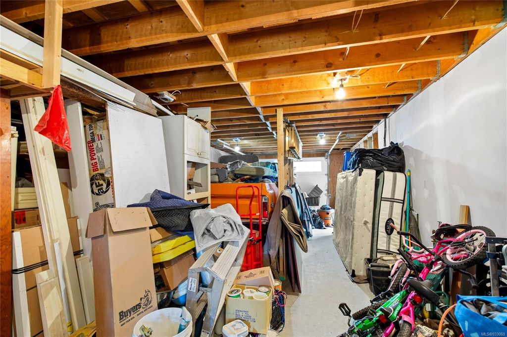 listing image 16044751491065884366