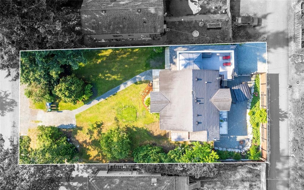 listing image 16047937320542127946