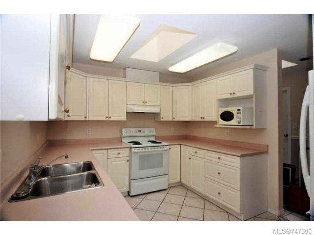 listing image 16042147440732191692