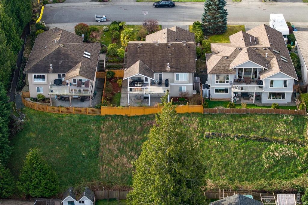 listing image 16043853909341110235