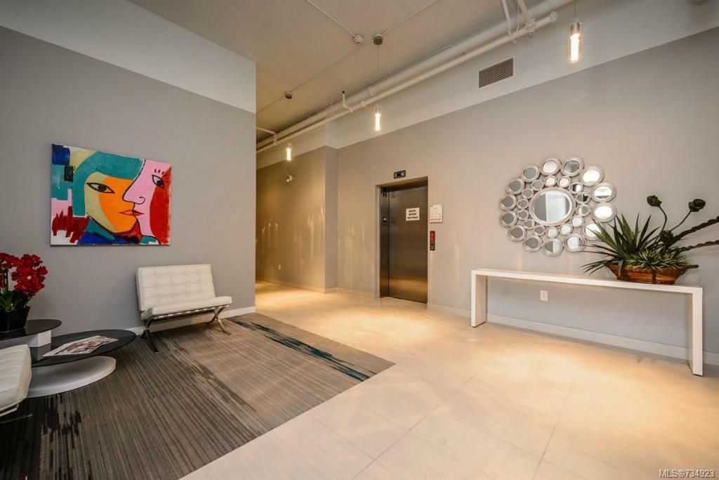 listing image 16048400511553333001