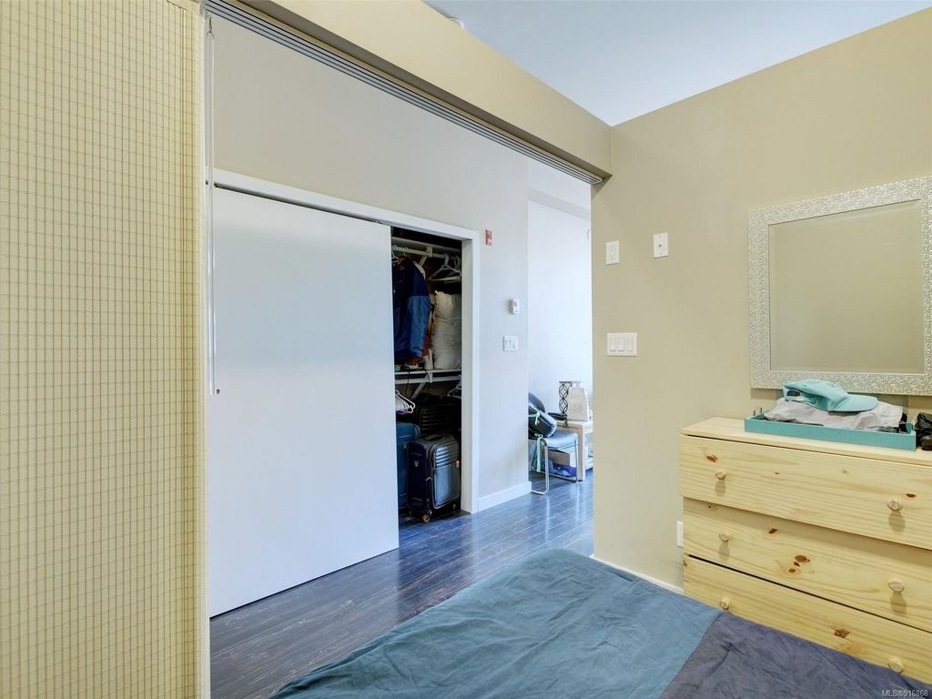 listing image 16041400819121
