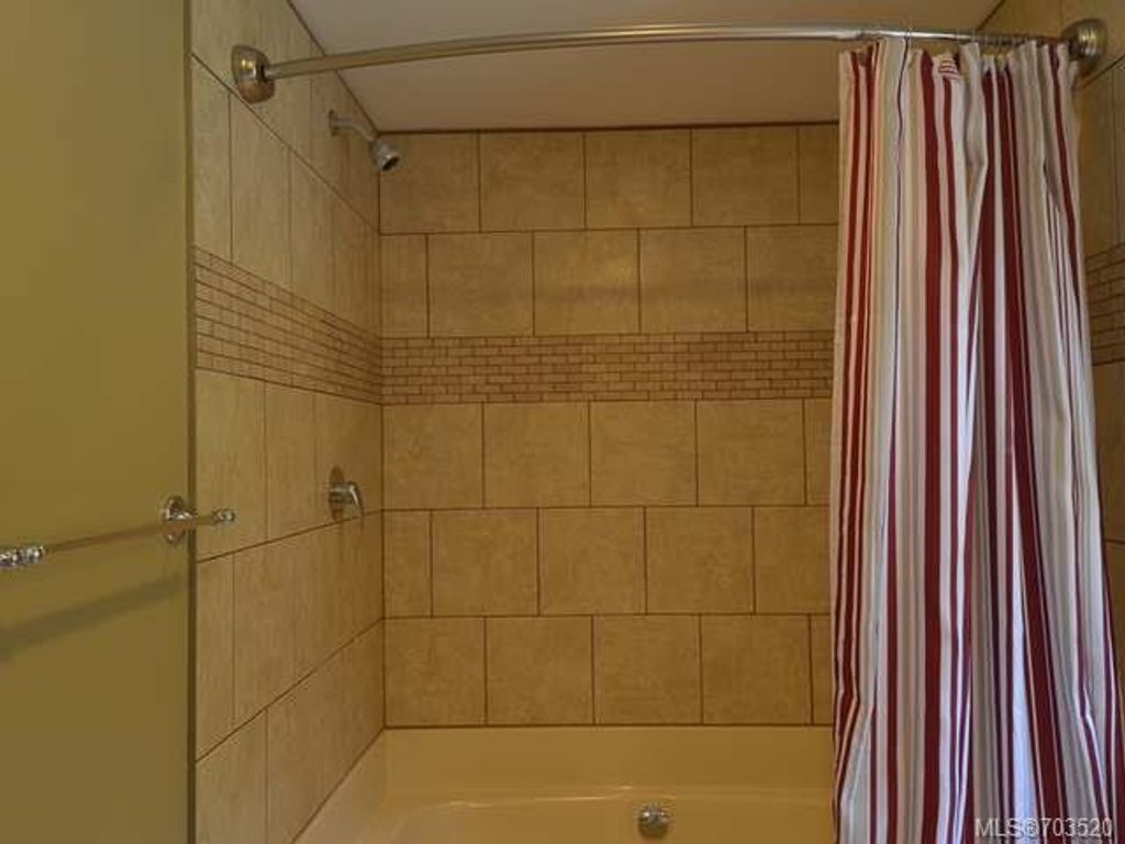 listing image 16046074568407514112