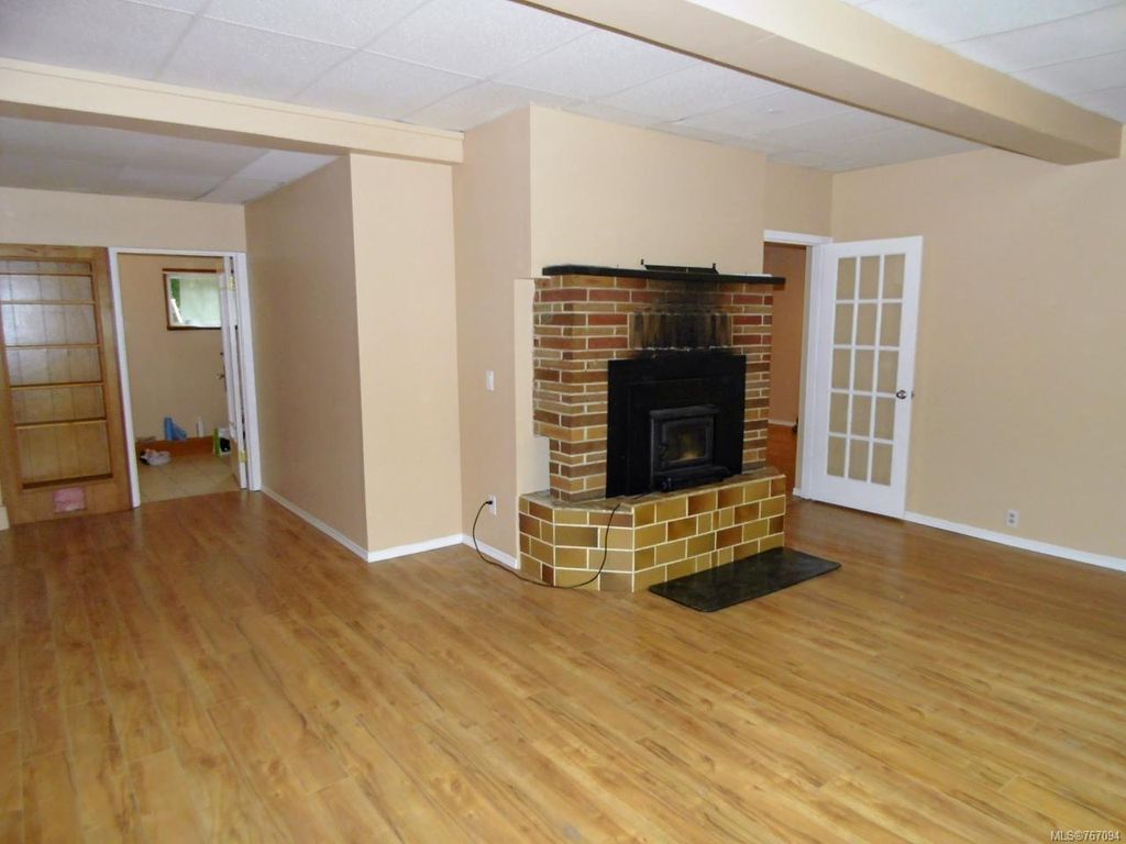listing image 16049138026501211229
