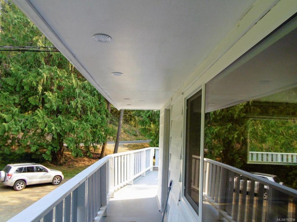 listing image 16040169323474289831