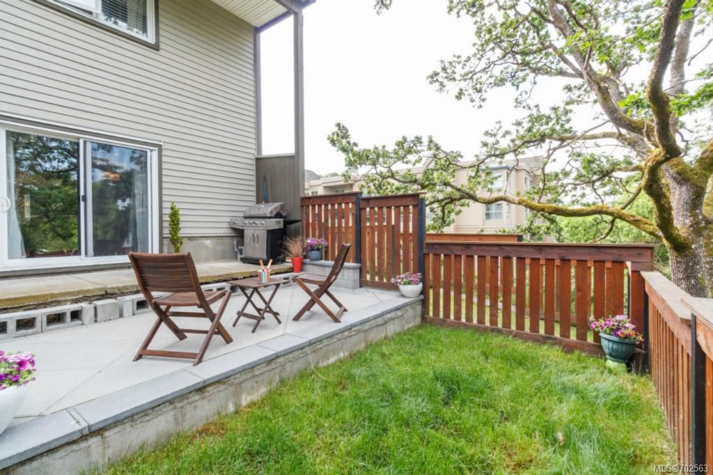 listing image 16044752314200356969