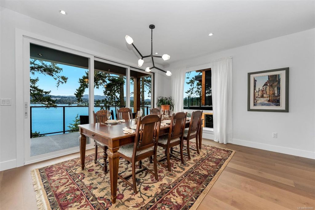 listing image 16042446591061685448