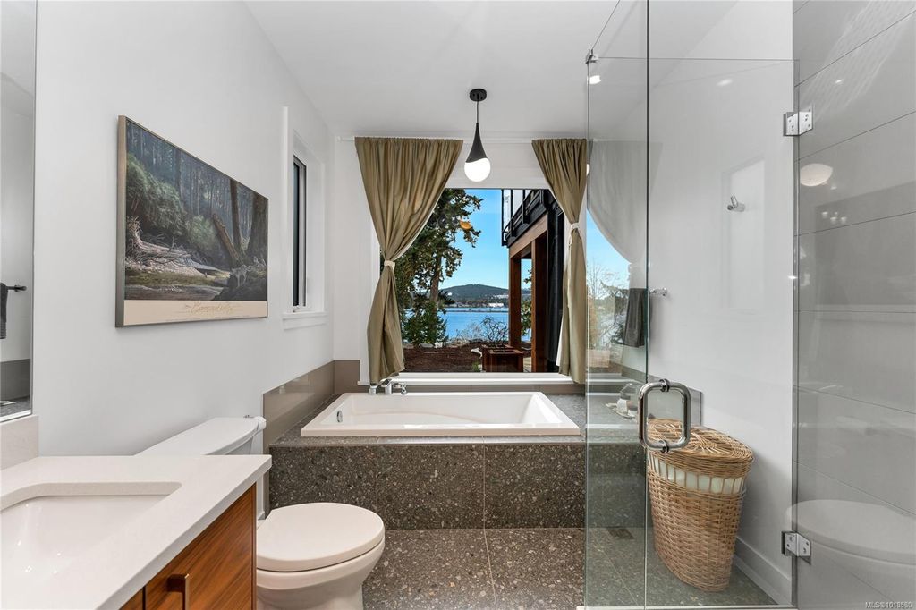 listing image 16042526016149924099