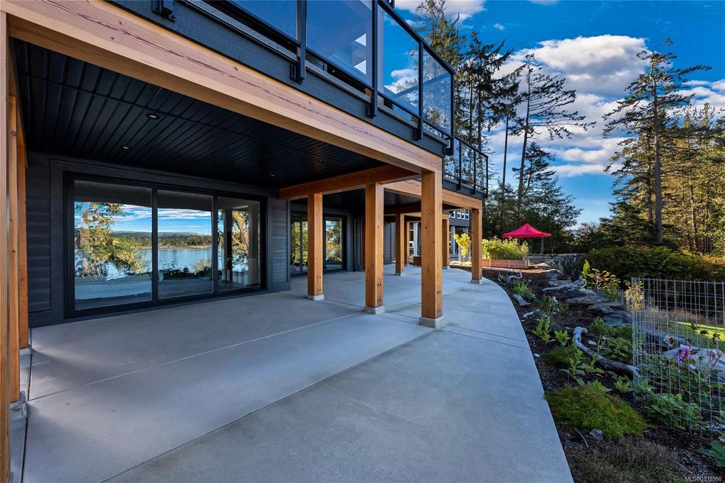 listing image 16042063204876971545