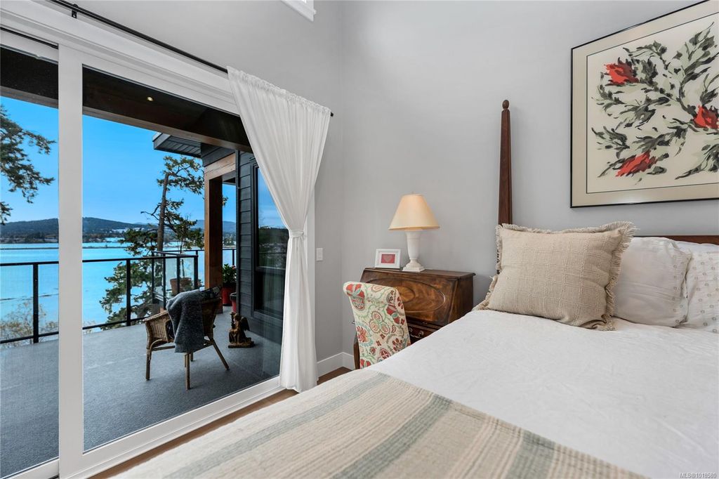 listing image 16047717873569547346