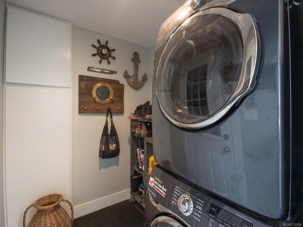listing image 16043587766150743836