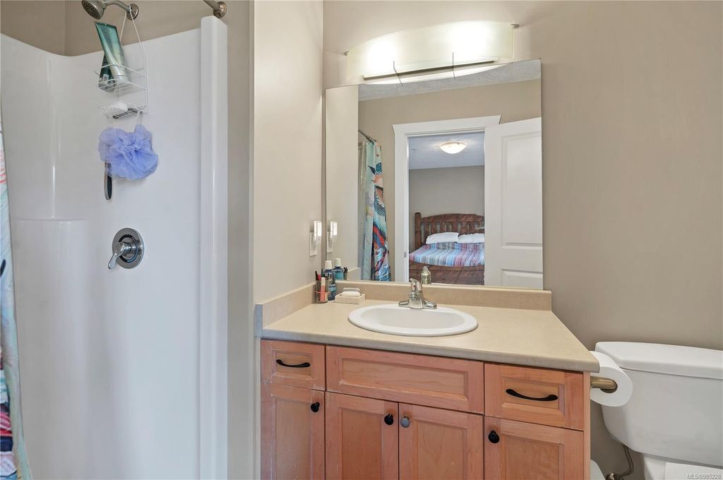 listing image 16045749667173540686