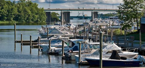 A home in Cos Cob