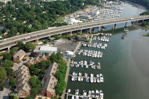 A home in Cos Cob