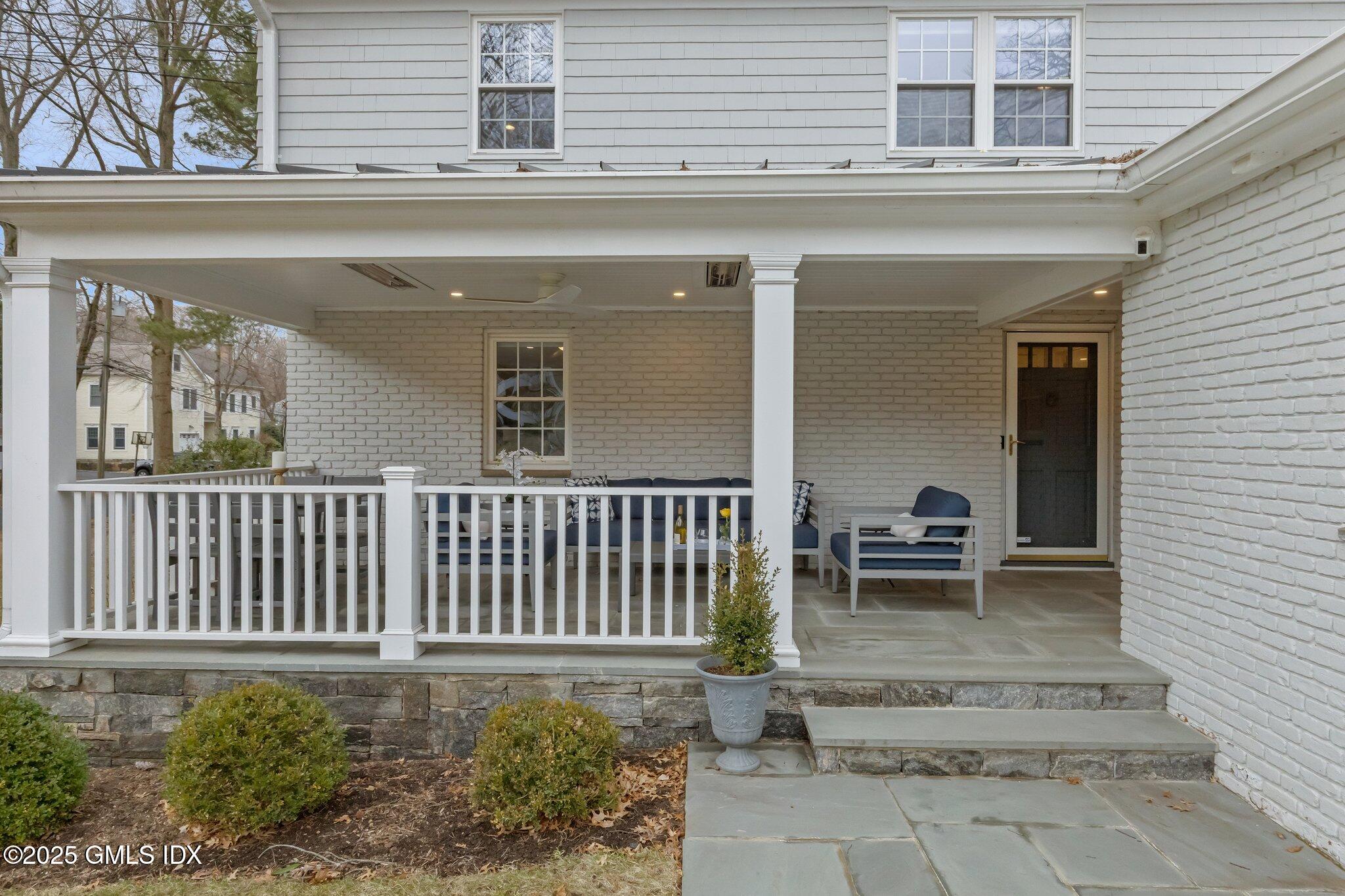 Old Greenwich, Connecticut 06870, United States, 4 Bedrooms Bedrooms, ,5 BathroomsBathrooms,Residential,Active,94831