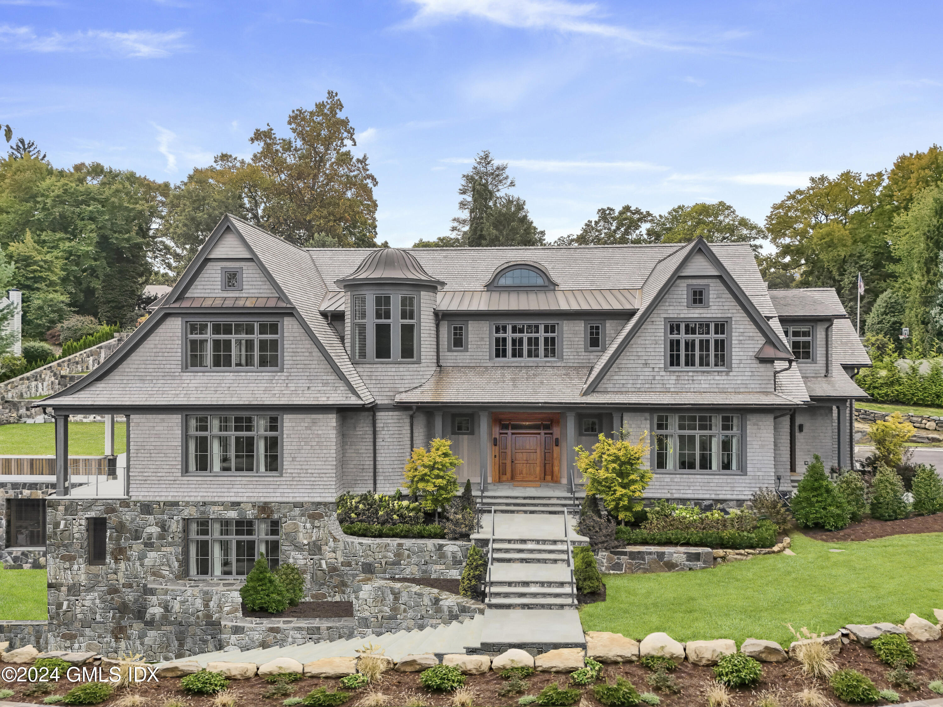 Property for Sale at 30 Willowmere Avenue, Riverside, Connecticut - Bedrooms: 6 
Bathrooms: 8.5  - $9,995,000