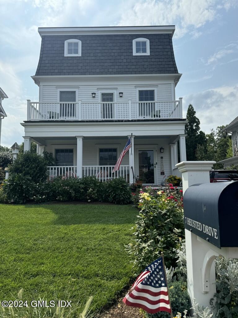 Old Greenwich, Connecticut 06870, United States, 3 Bedrooms Bedrooms, ,4 BathroomsBathrooms,Residential,Pending,51274