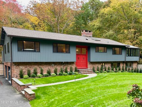 A home in Cos Cob