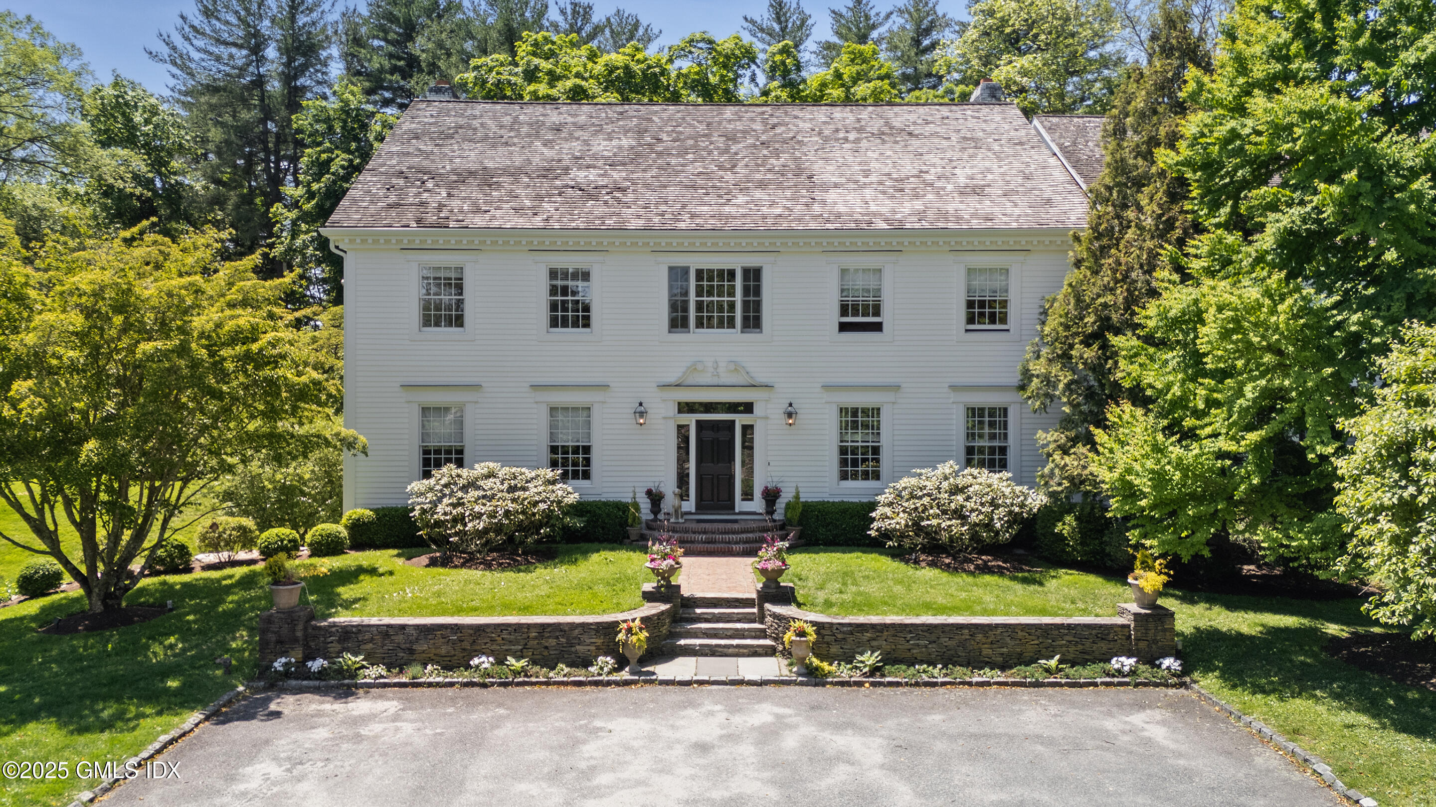 Property for Sale at 280 Round Hill Road, Greenwich, Connecticut - Bedrooms: 6 
Bathrooms: 10  - $6,700,000