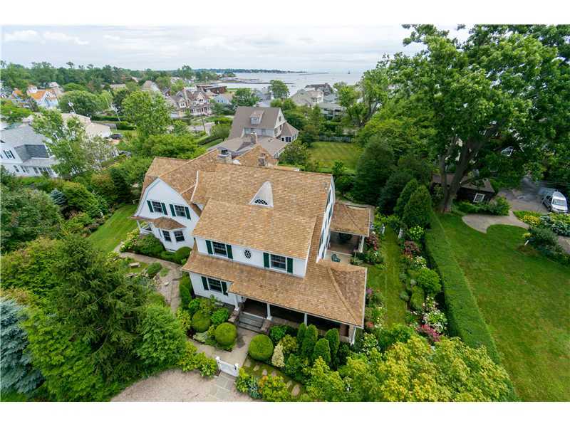 Photo 1 of 4 Middle Way, Old Greenwich, Connecticut, $4,400,000, Web #: 85920