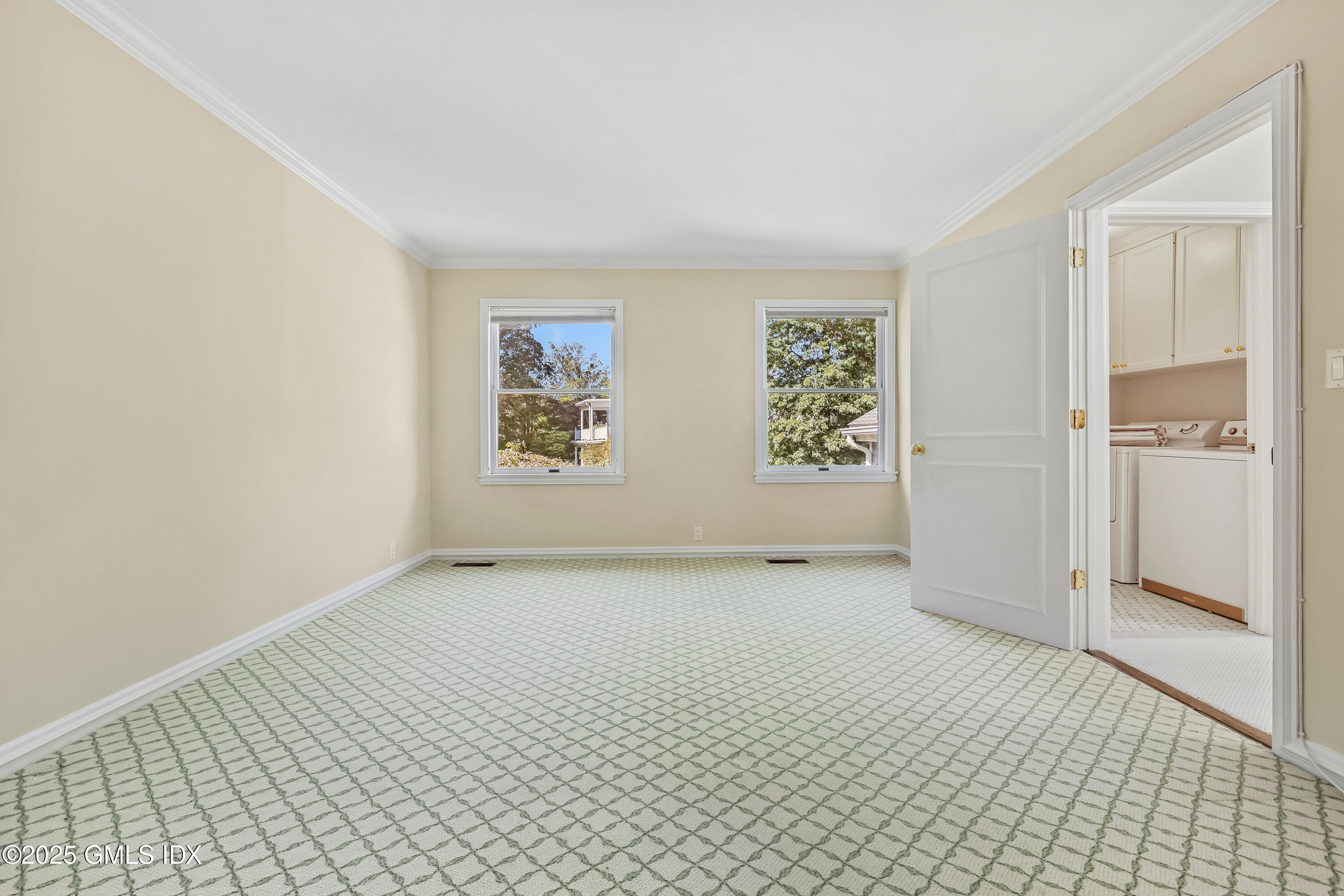 Greenwich, Connecticut 06830, United States, 3 Bedrooms Bedrooms, ,4 BathroomsBathrooms,Residential,Coming Soon,219378