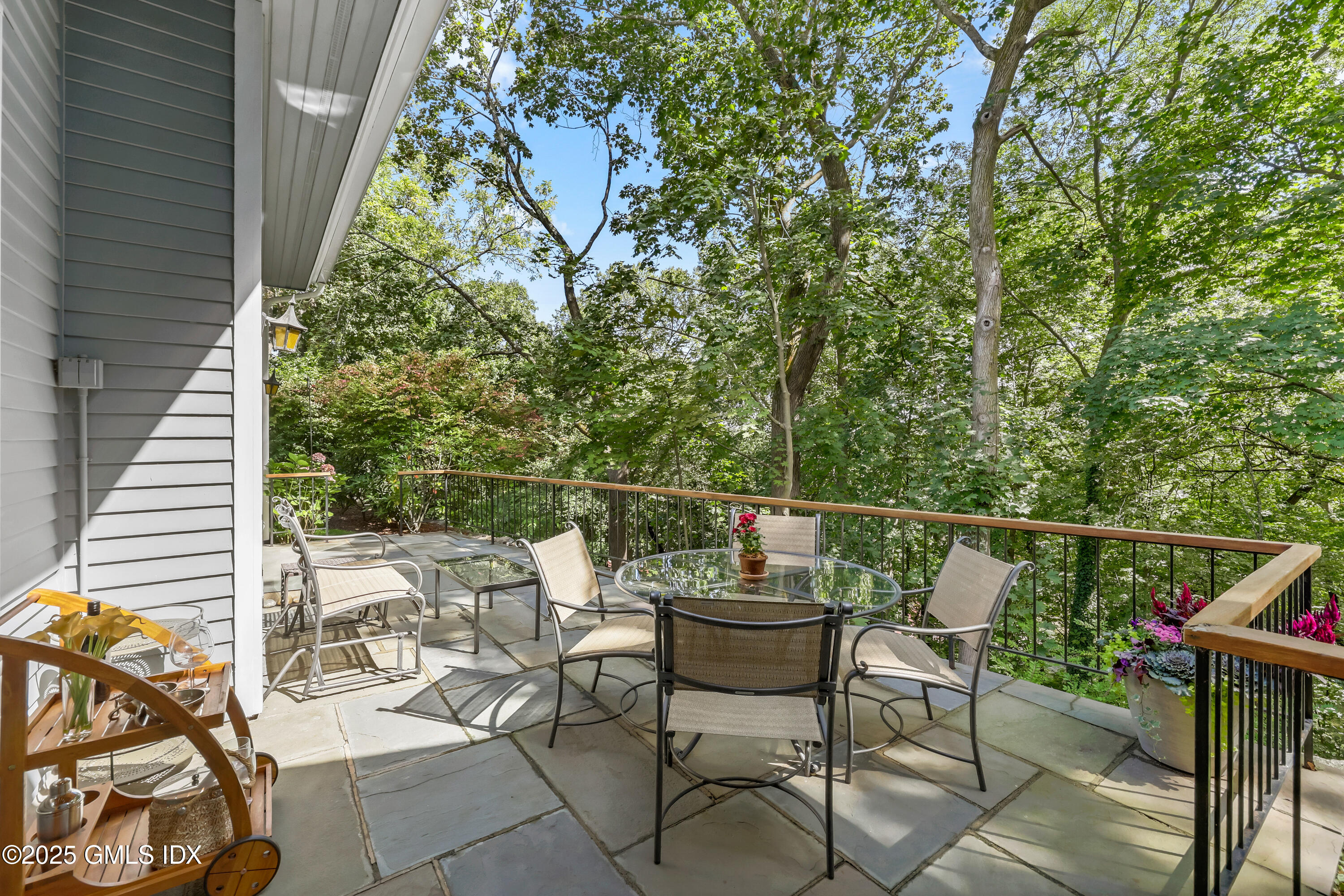 Greenwich, Connecticut 06830, United States, 3 Bedrooms Bedrooms, ,4 BathroomsBathrooms,Residential,Coming Soon,219378