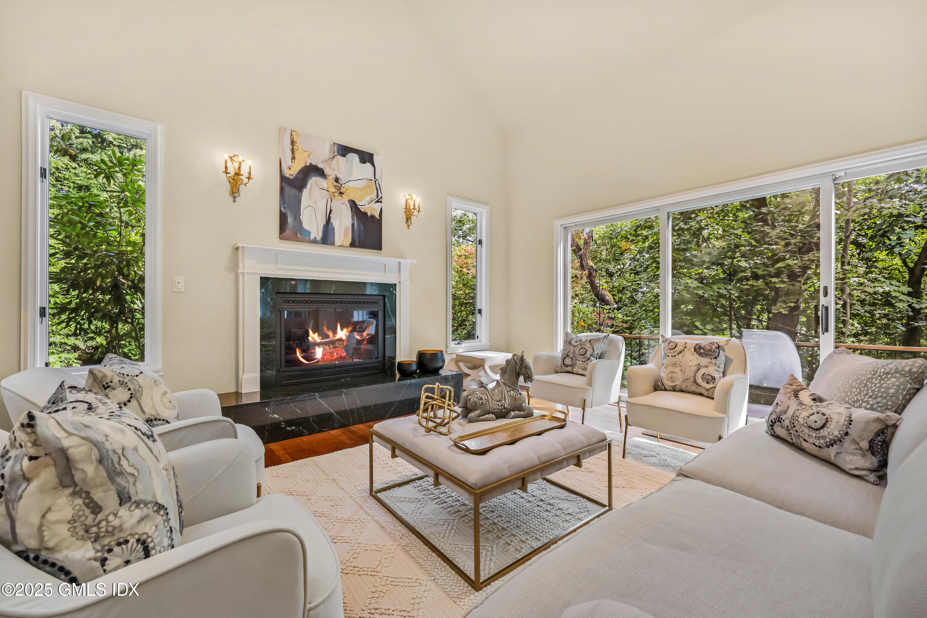 Greenwich, Connecticut 06830, United States, 3 Bedrooms Bedrooms, ,4 BathroomsBathrooms,Residential,Coming Soon,219378