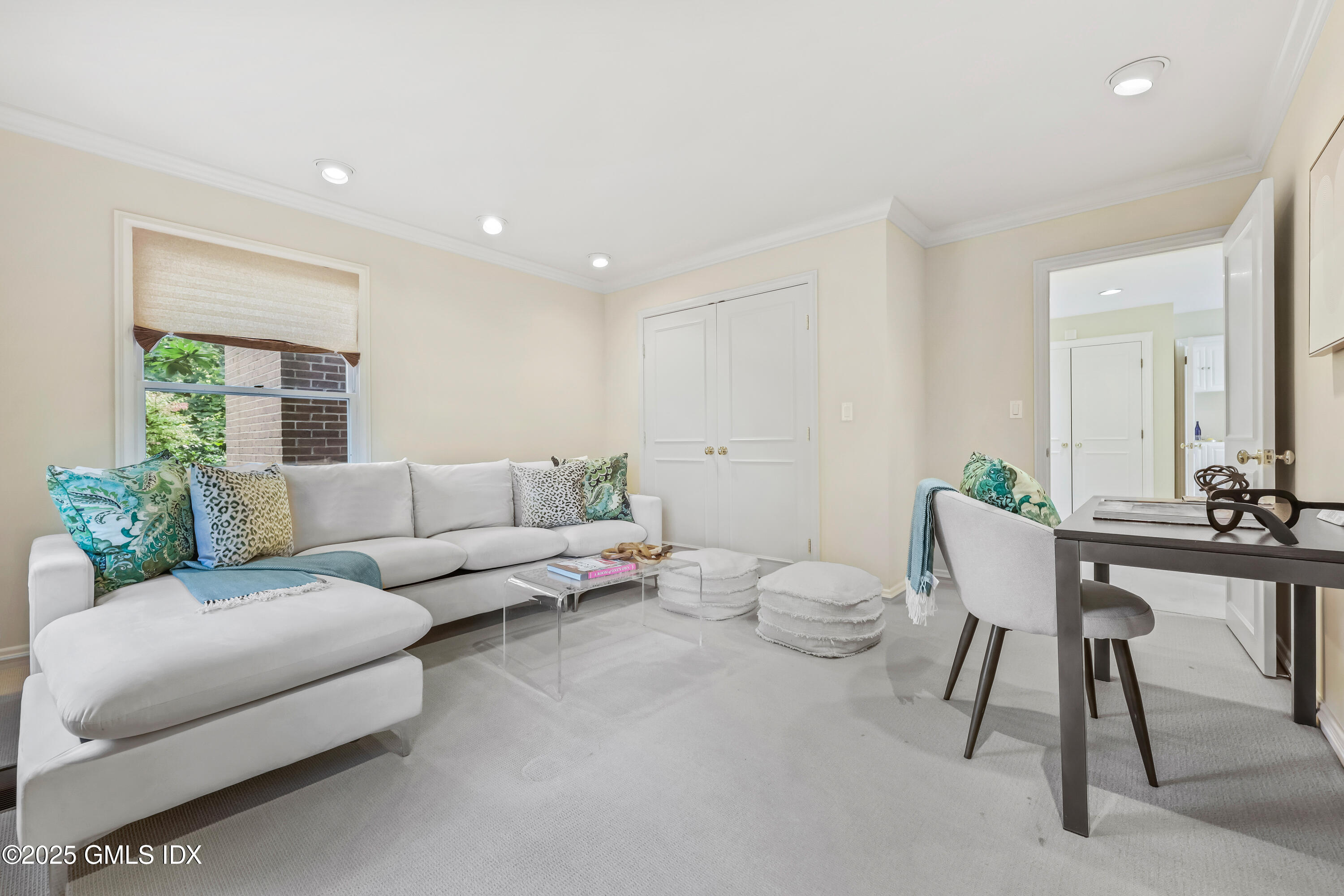 Greenwich, Connecticut 06830, United States, 3 Bedrooms Bedrooms, ,4 BathroomsBathrooms,Residential,Coming Soon,219378