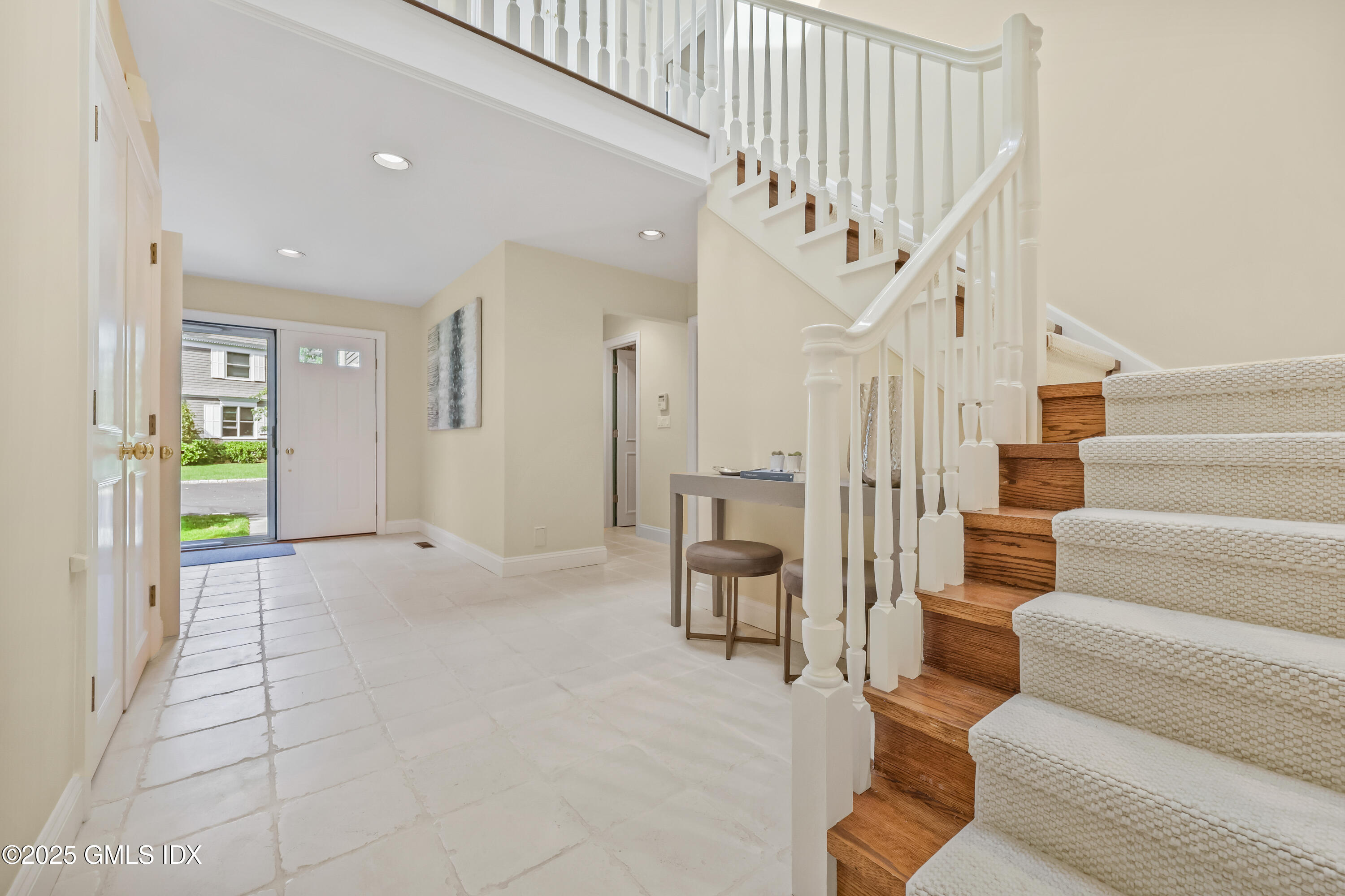 Greenwich, Connecticut 06830, United States, 3 Bedrooms Bedrooms, ,4 BathroomsBathrooms,Residential,Coming Soon,219378