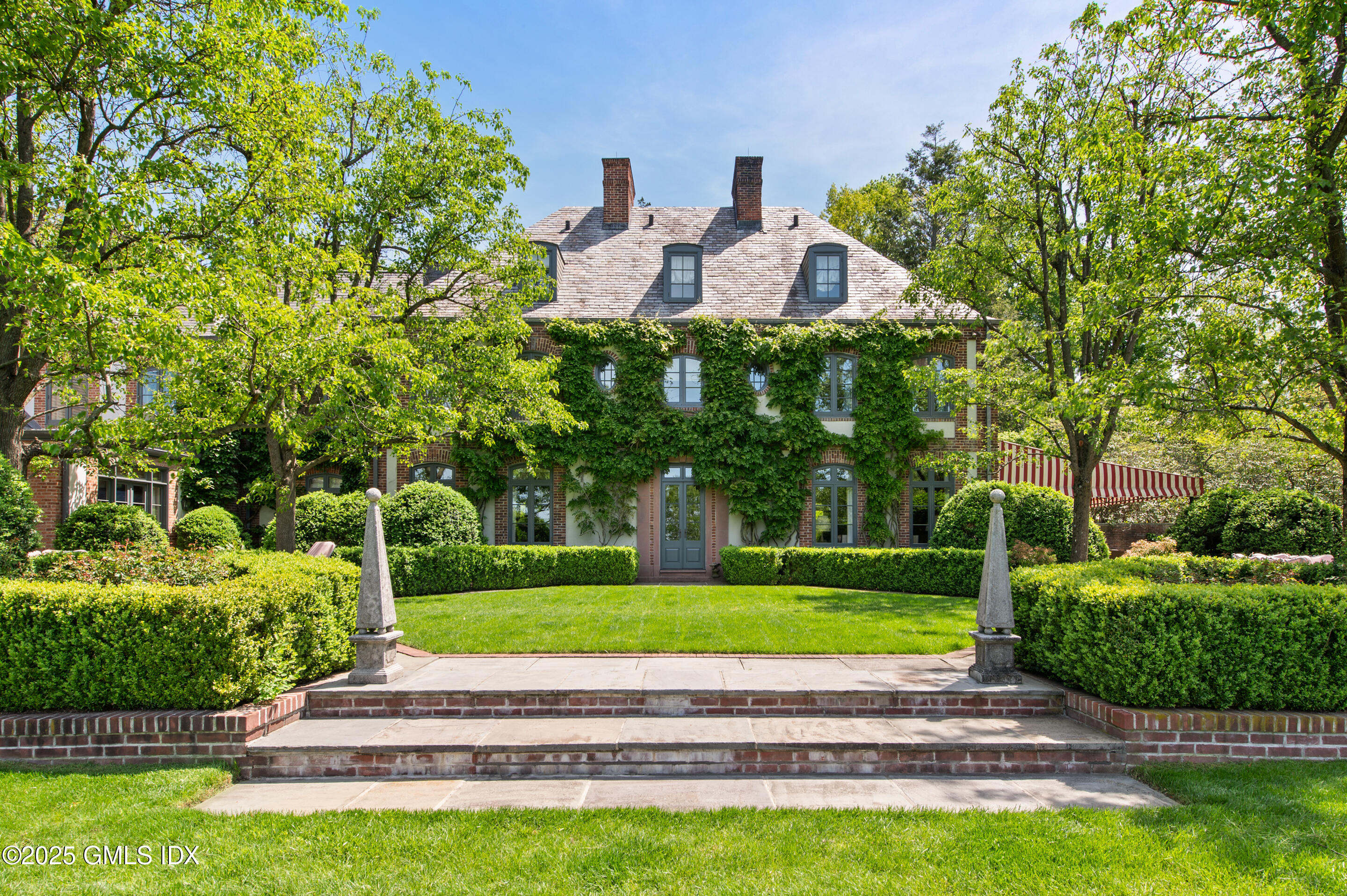 Property for Sale at 170 John Street, Greenwich, Connecticut - Bedrooms: 5 
Bathrooms: 7  - $8,750,000