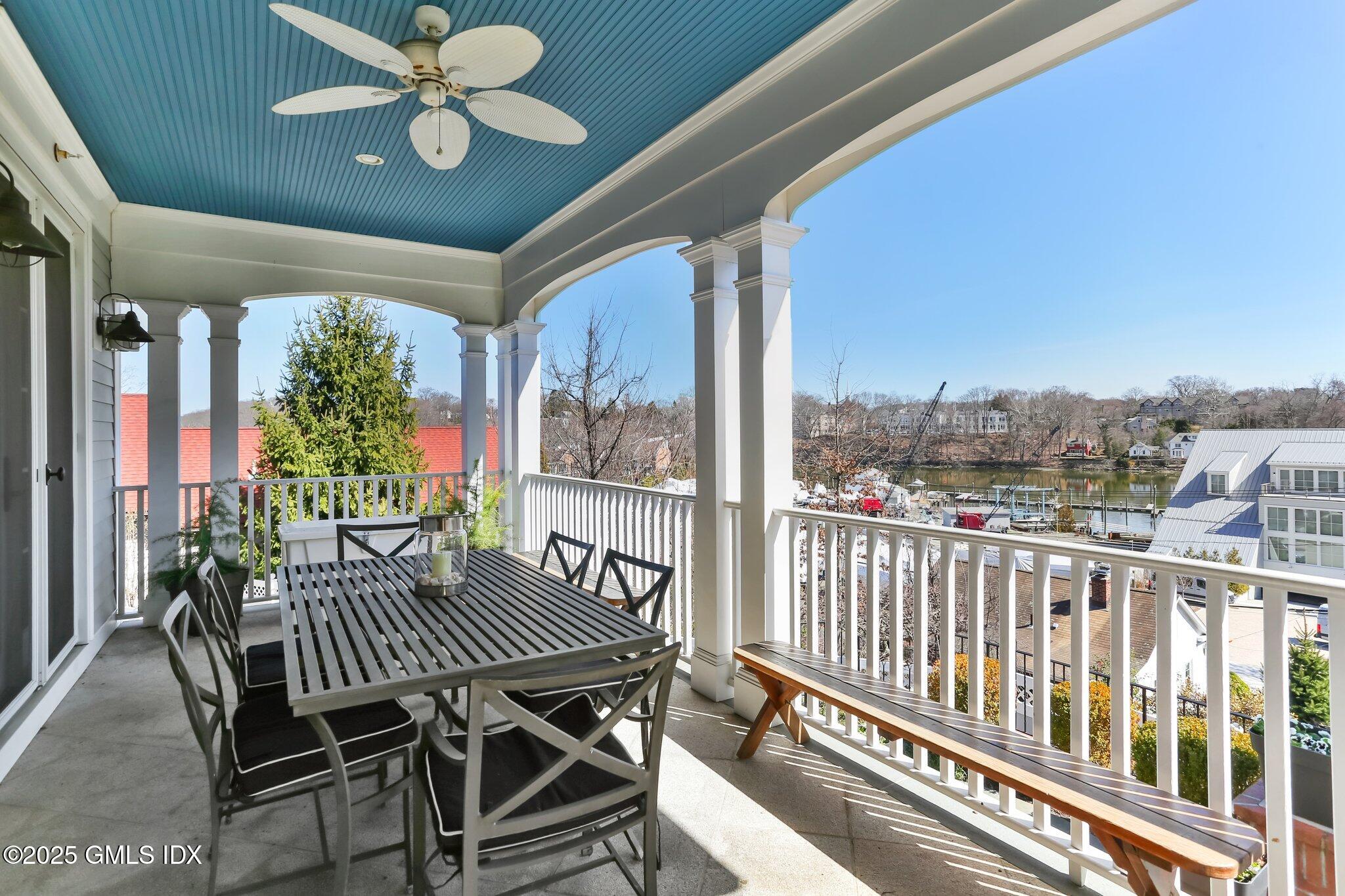 Cos Cob, Connecticut 06807, United States, 3 Bedrooms Bedrooms, ,4 BathroomsBathrooms,Residential,Active,118673