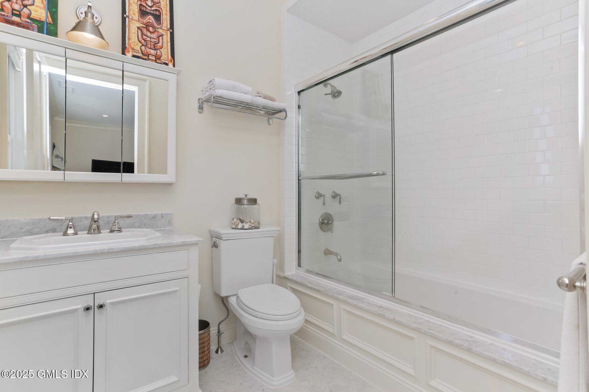 Cos Cob, Connecticut 06807, United States, 3 Bedrooms Bedrooms, ,4 BathroomsBathrooms,Residential,Active,118673