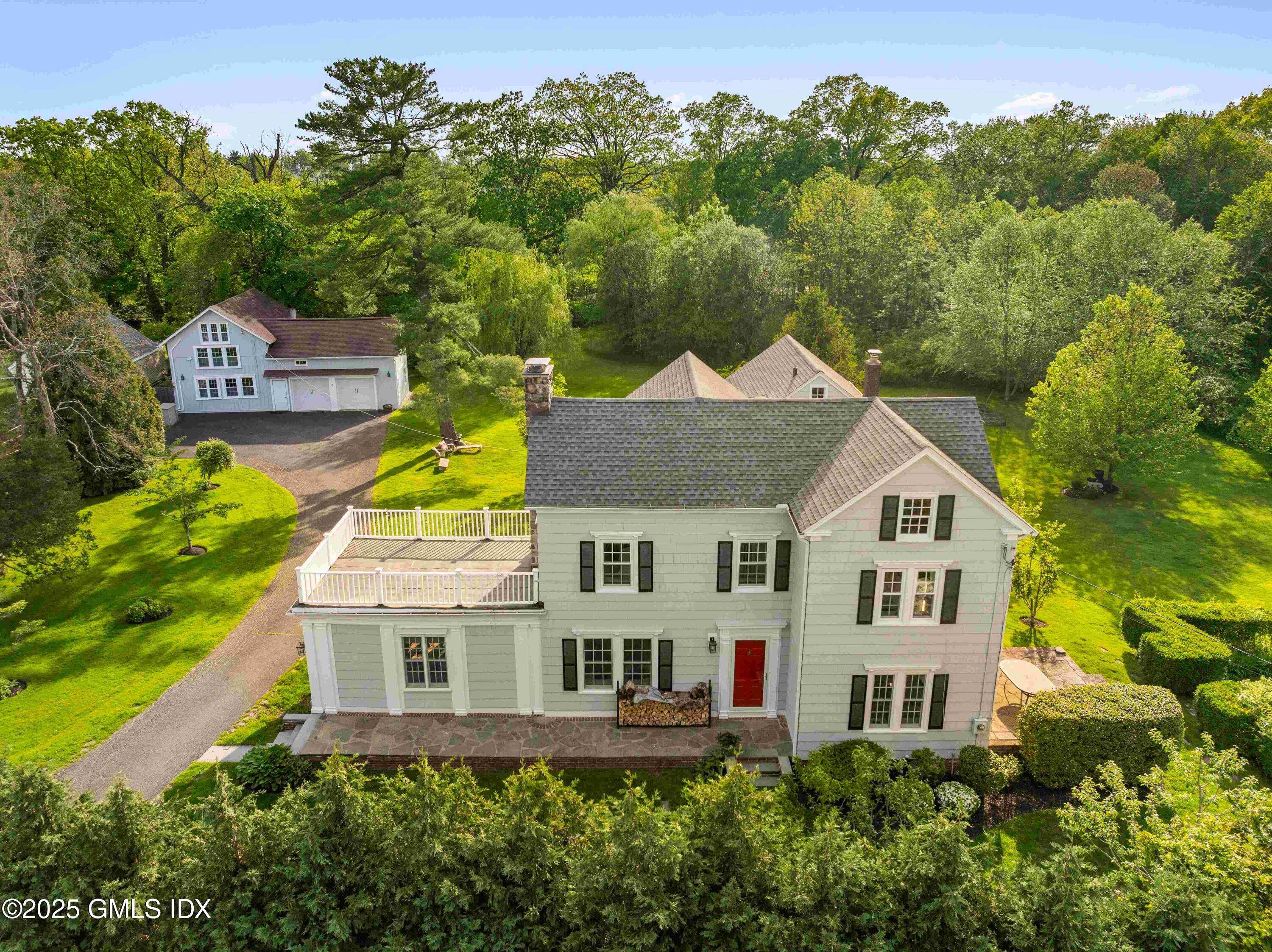 Property for Sale at 1050 King Street, Greenwich, Connecticut - Bedrooms: 4 
Bathrooms: 4.5  - $1,975,000