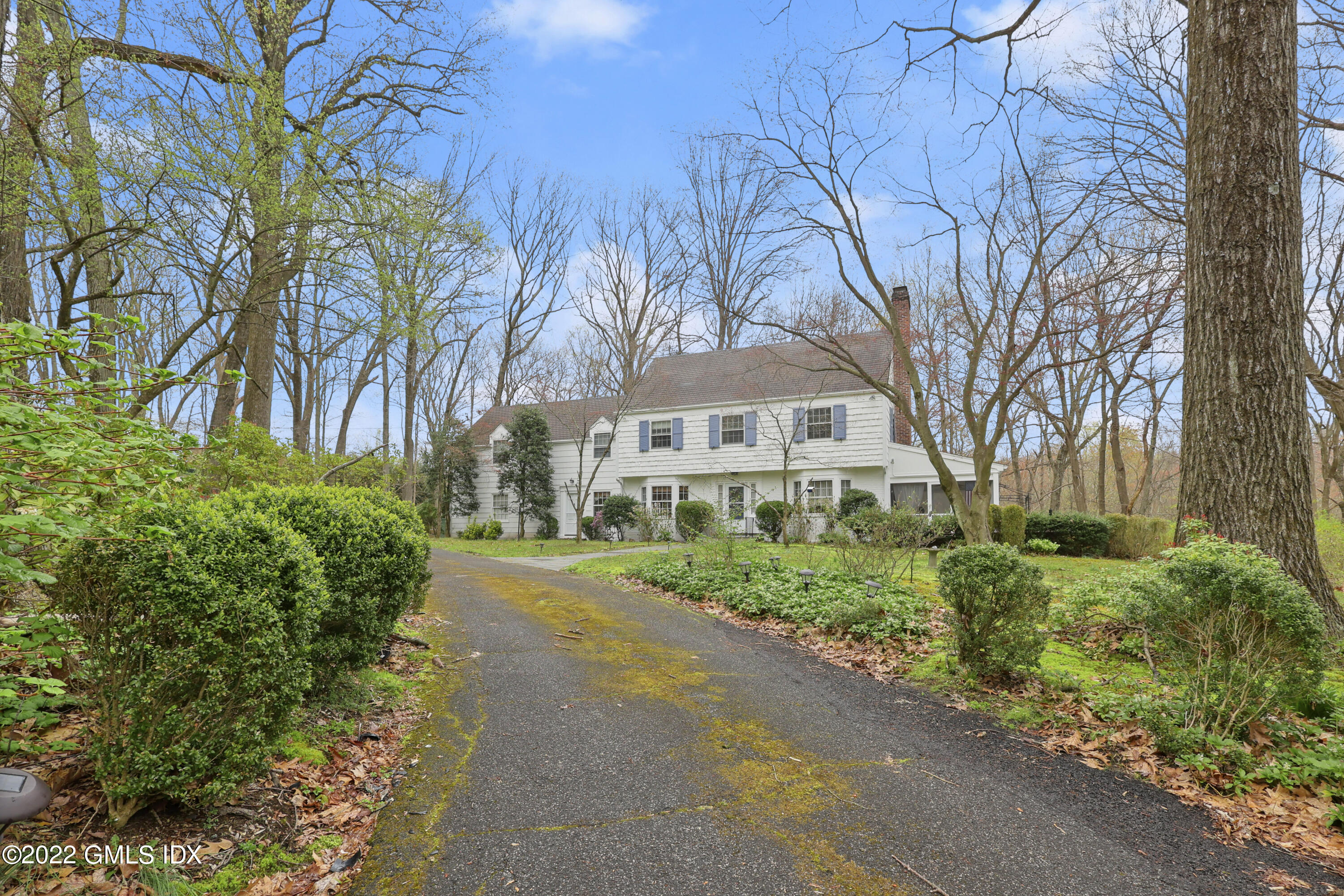 Property for Sale at 17 Highland Farm Road, Greenwich, Connecticut - Bedrooms: 4 
Bathrooms: 4  - $2,199,000