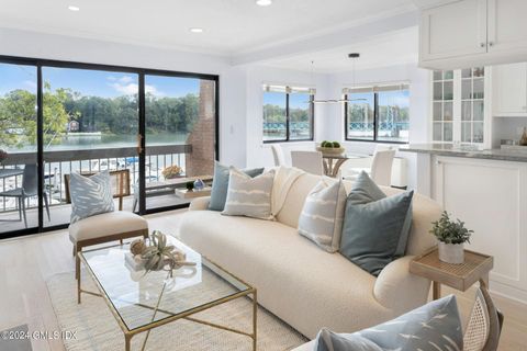 A home in Cos Cob