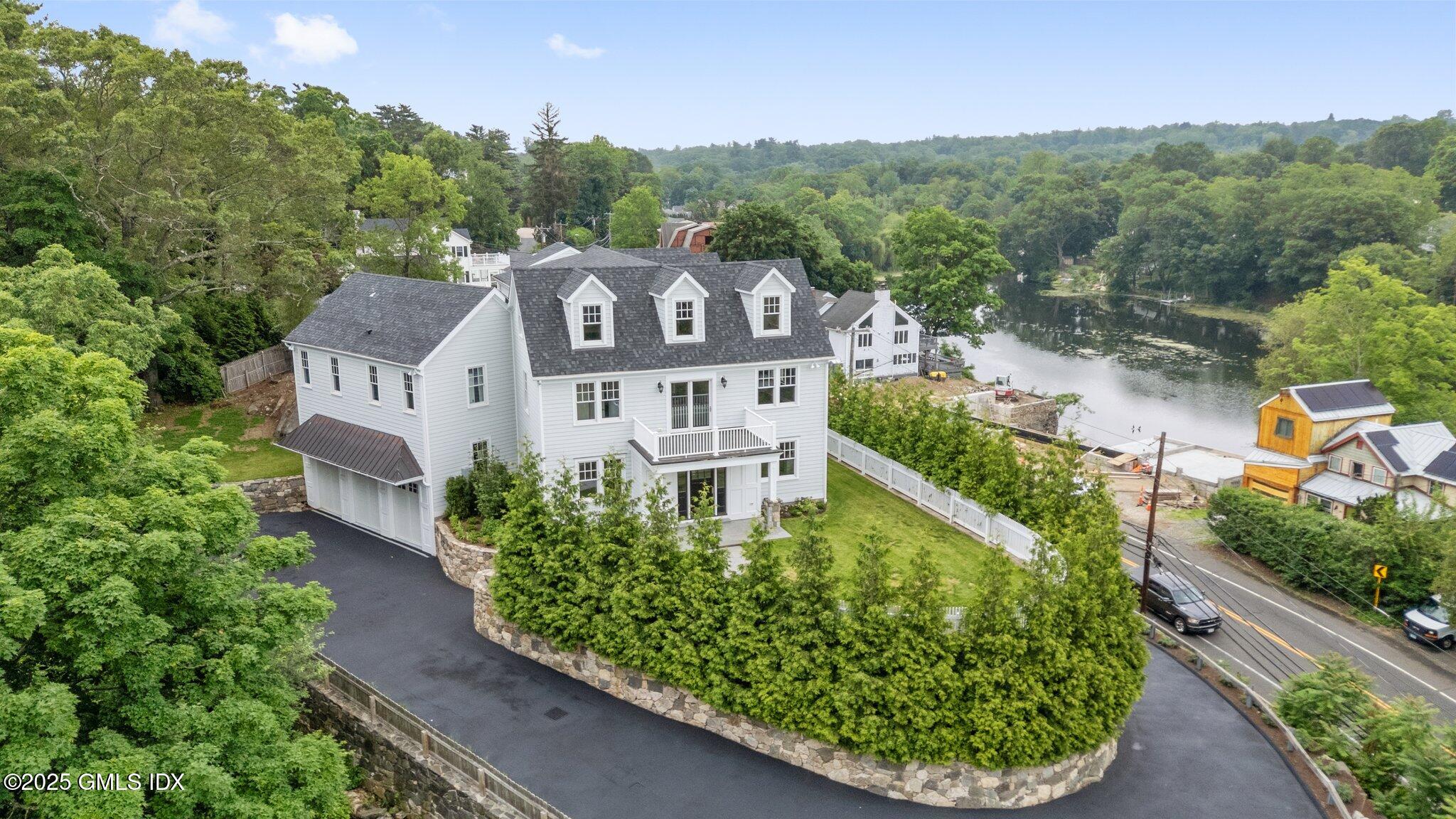 Property for Sale at 232 Valley Road, Cos Cob, Connecticut - Bedrooms: 6 
Bathrooms: 7.5  - $3,399,000