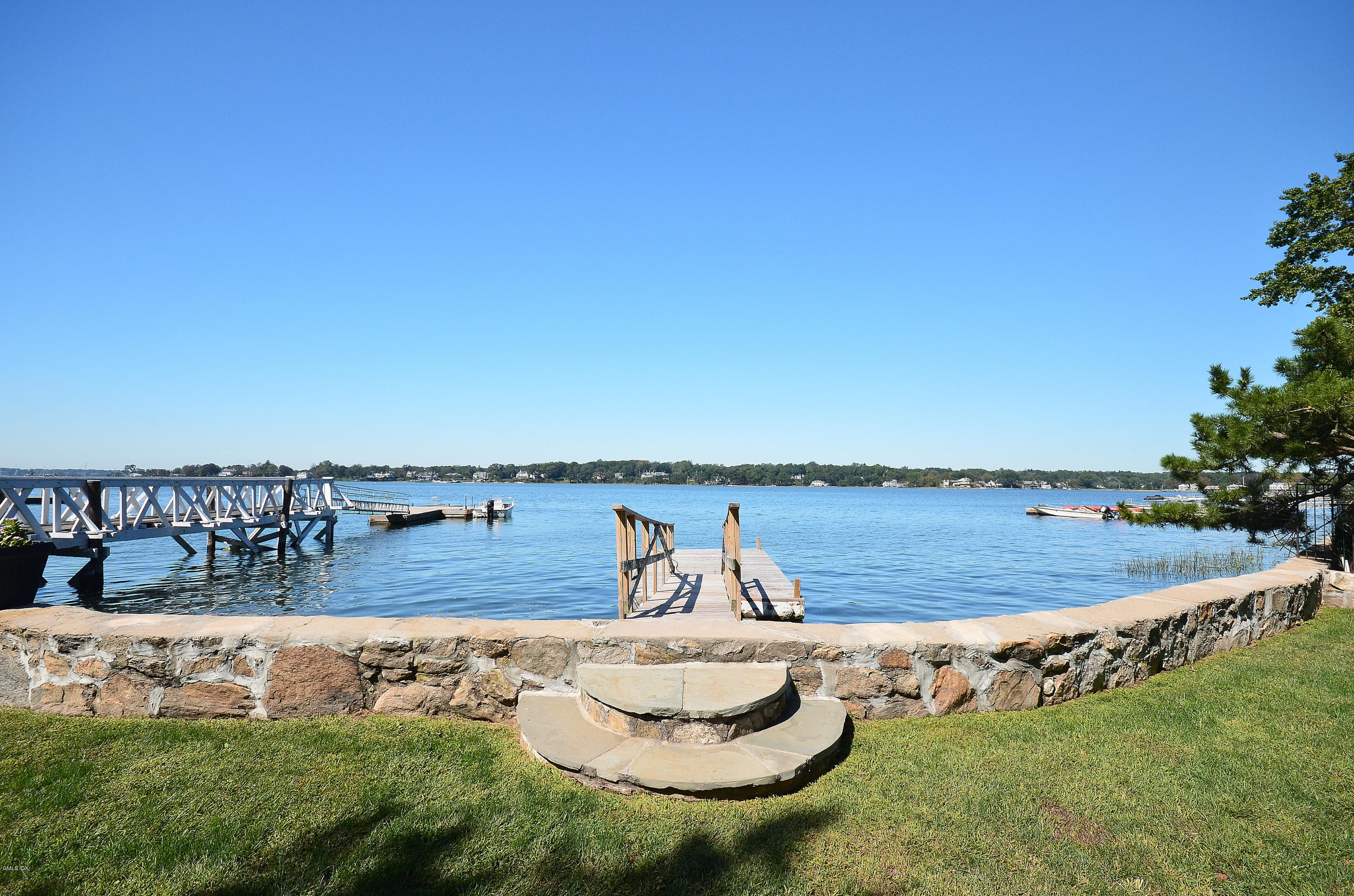 Photo 1 of 15 West Way, Old Greenwich, Connecticut, $3,700,000, Web #: 93618