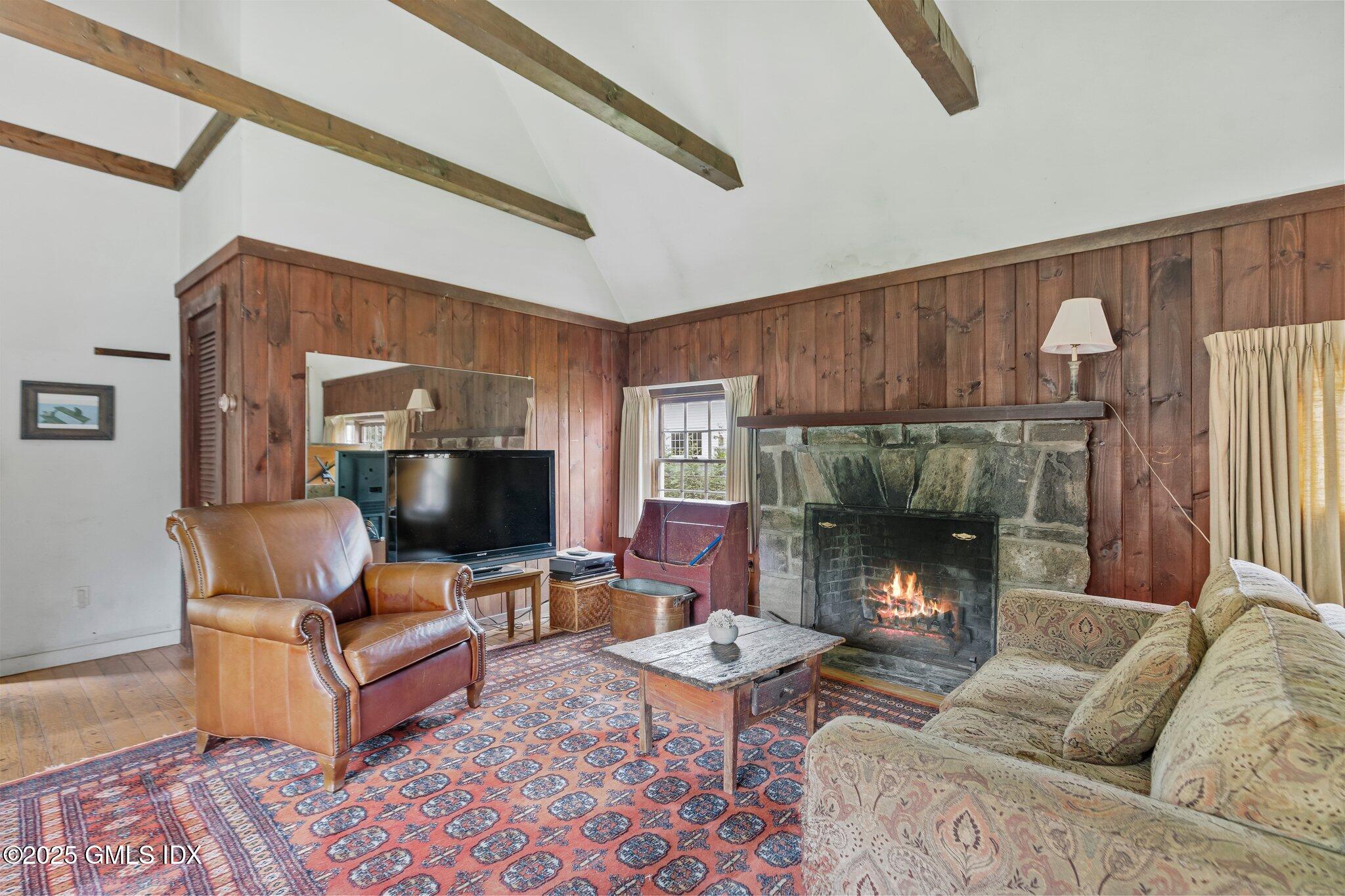 Old Greenwich, Connecticut 06870, United States, 3 Bedrooms Bedrooms, ,2 BathroomsBathrooms,Residential,Active,141472