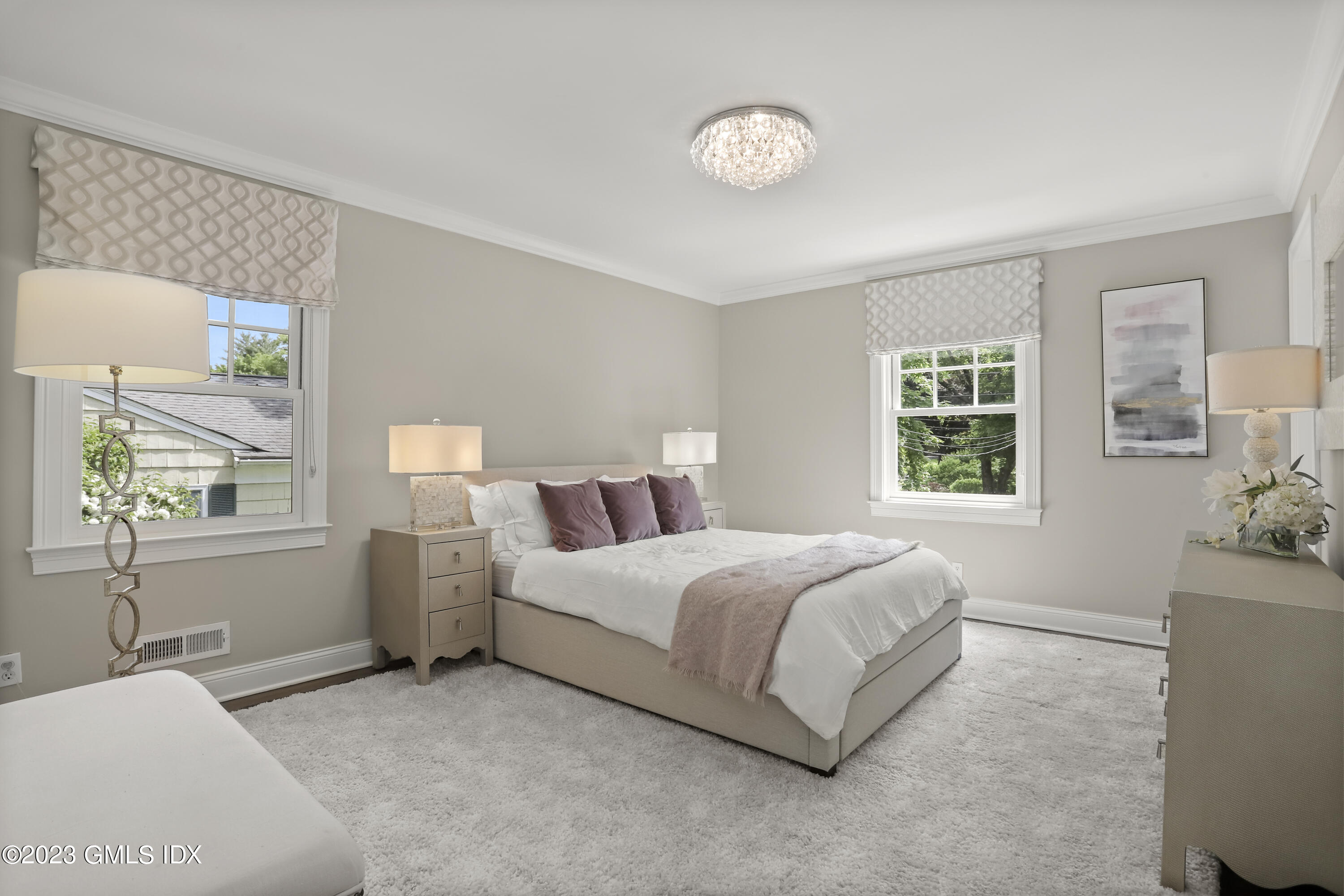 Greenwich, Connecticut 06830, United States, 5 Bedrooms Bedrooms, ,6 BathroomsBathrooms,Residential,Active,90998