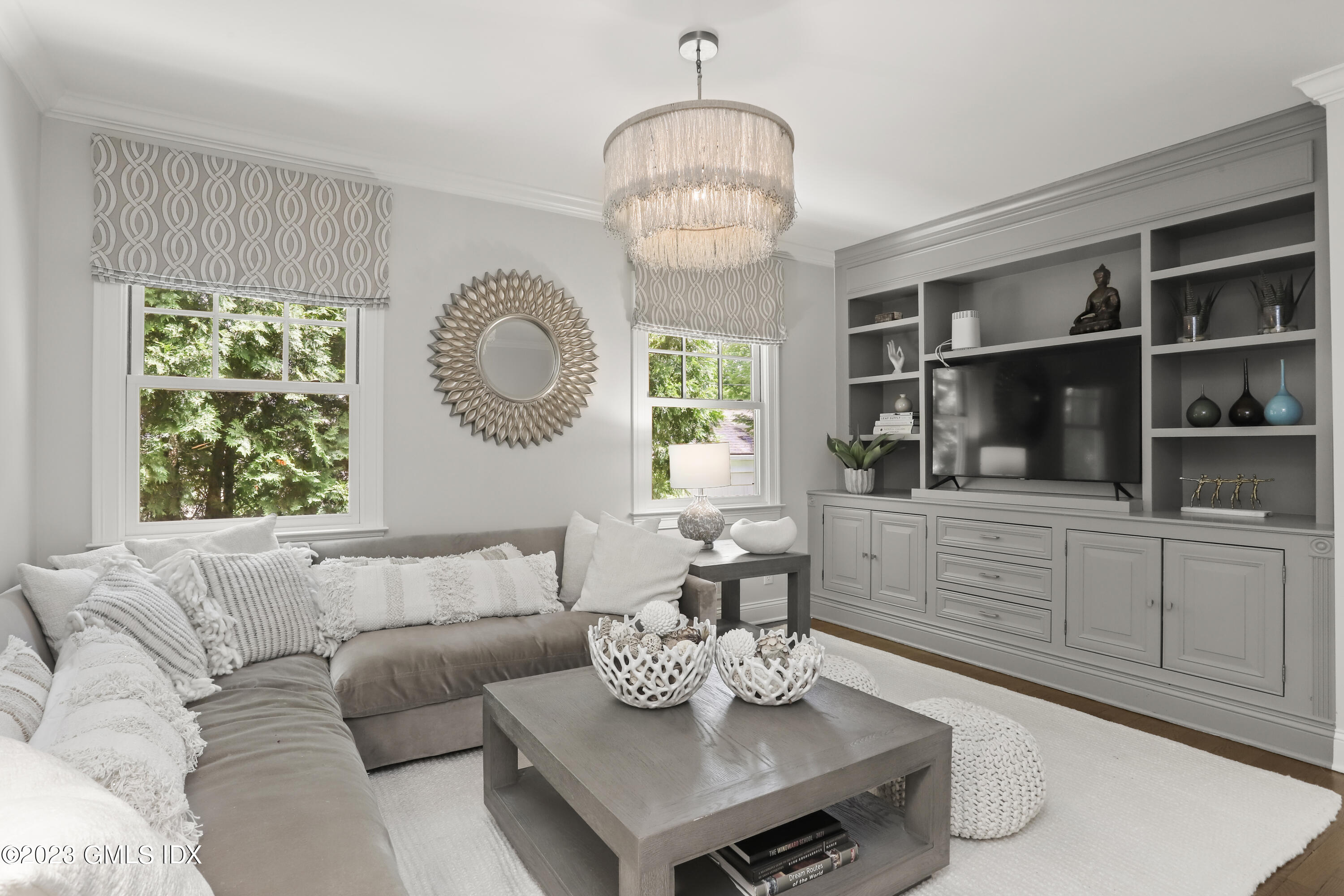 Greenwich, Connecticut 06830, United States, 5 Bedrooms Bedrooms, ,6 BathroomsBathrooms,Residential,Active,90998