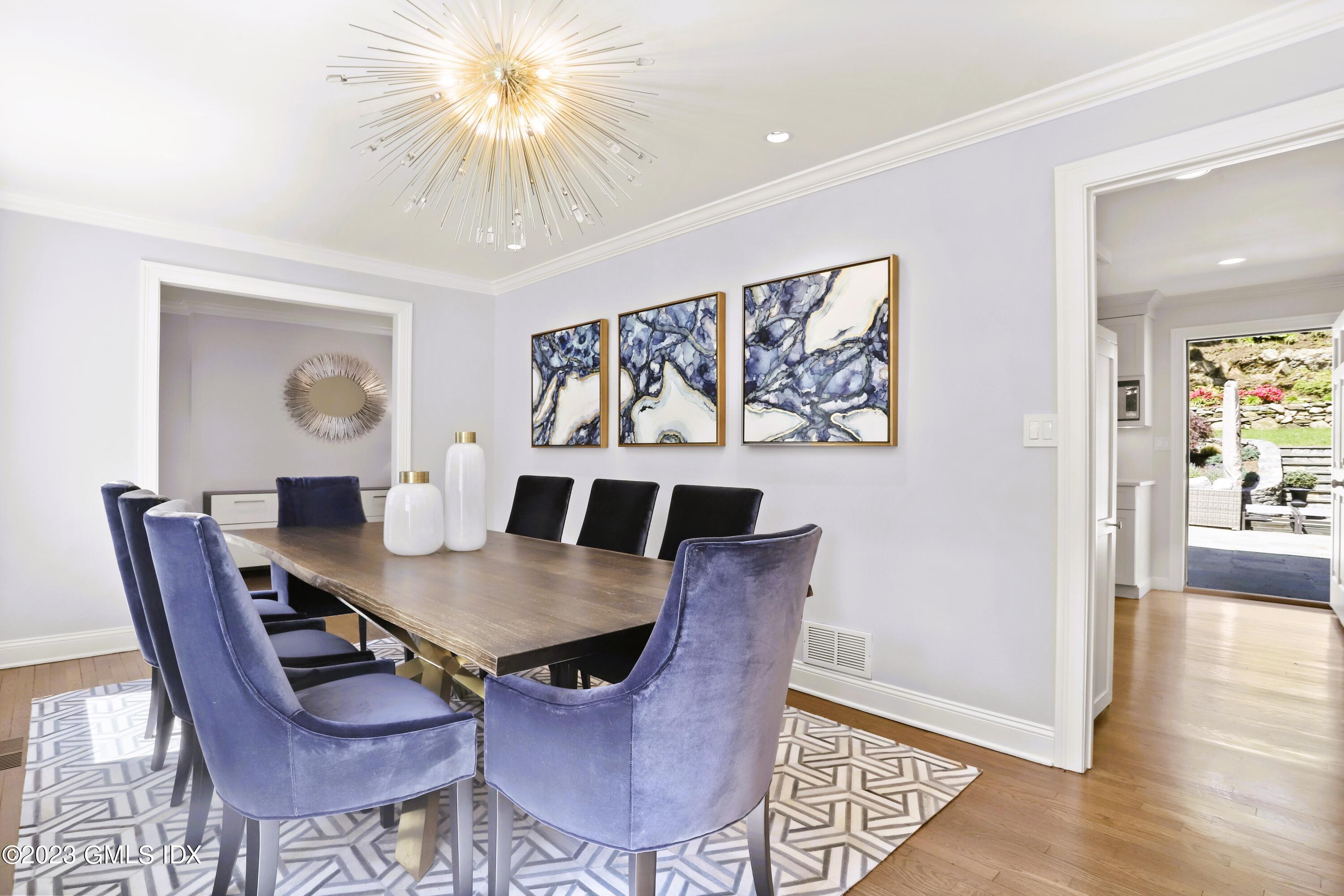 Greenwich, Connecticut 06830, United States, 5 Bedrooms Bedrooms, ,6 BathroomsBathrooms,Residential,Active,90998