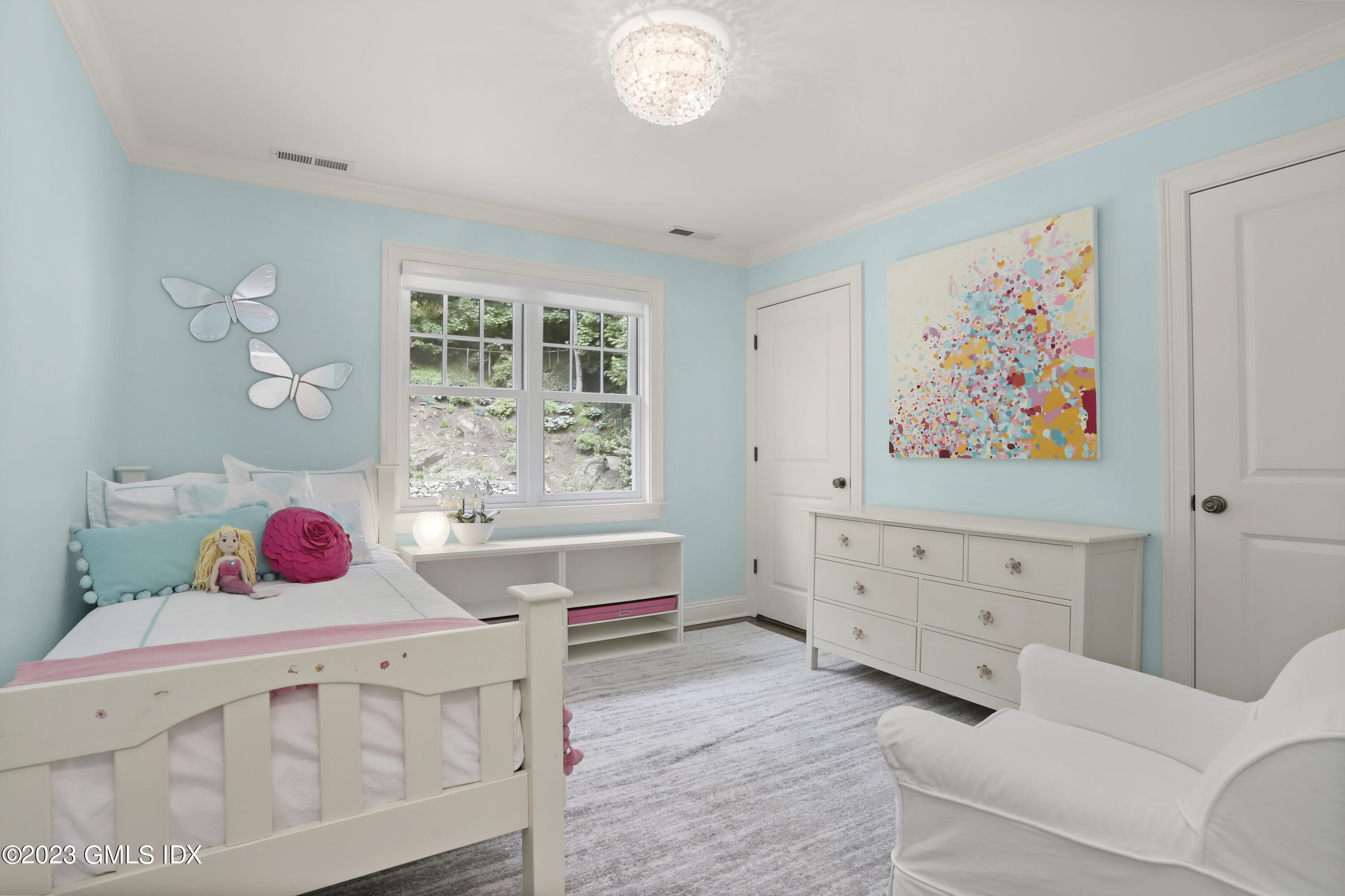 Greenwich, Connecticut 06830, United States, 5 Bedrooms Bedrooms, ,6 BathroomsBathrooms,Residential,Active,90998