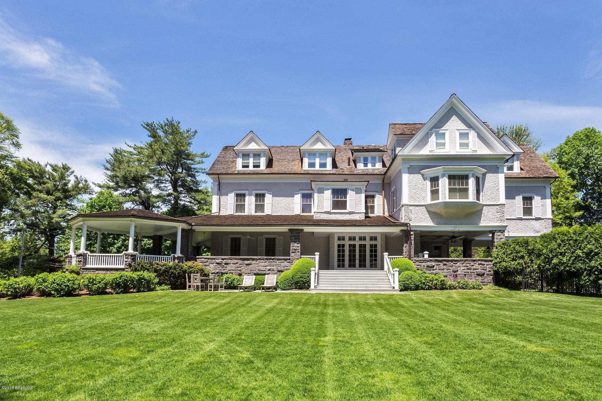 Photo 1 of 79 Meadow Wood Drive, Greenwich, Connecticut, $7,400,000, Web #: 106335
