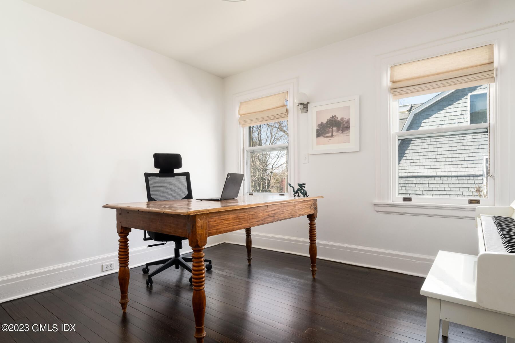 Old Greenwich, Connecticut 06870, United States, 5 Bedrooms Bedrooms, ,3 BathroomsBathrooms,Residential,Active,120652