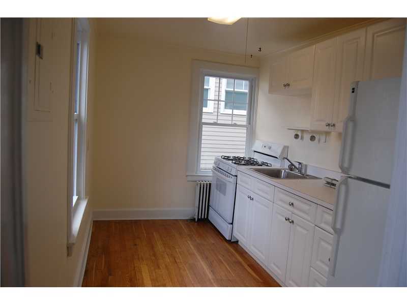 Greenwich, Connecticut 06830, United States, 1 Bedroom Bedrooms, ,1 BathroomBathrooms,Residential,Active,240575