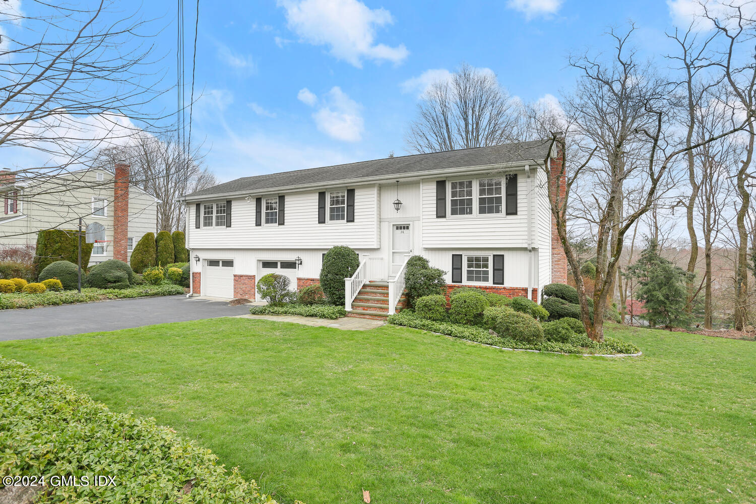 Property for Sale at 26 Curt Terrace, Greenwich, Connecticut - Bedrooms: 4 
Bathrooms: 3  - $1,250,000