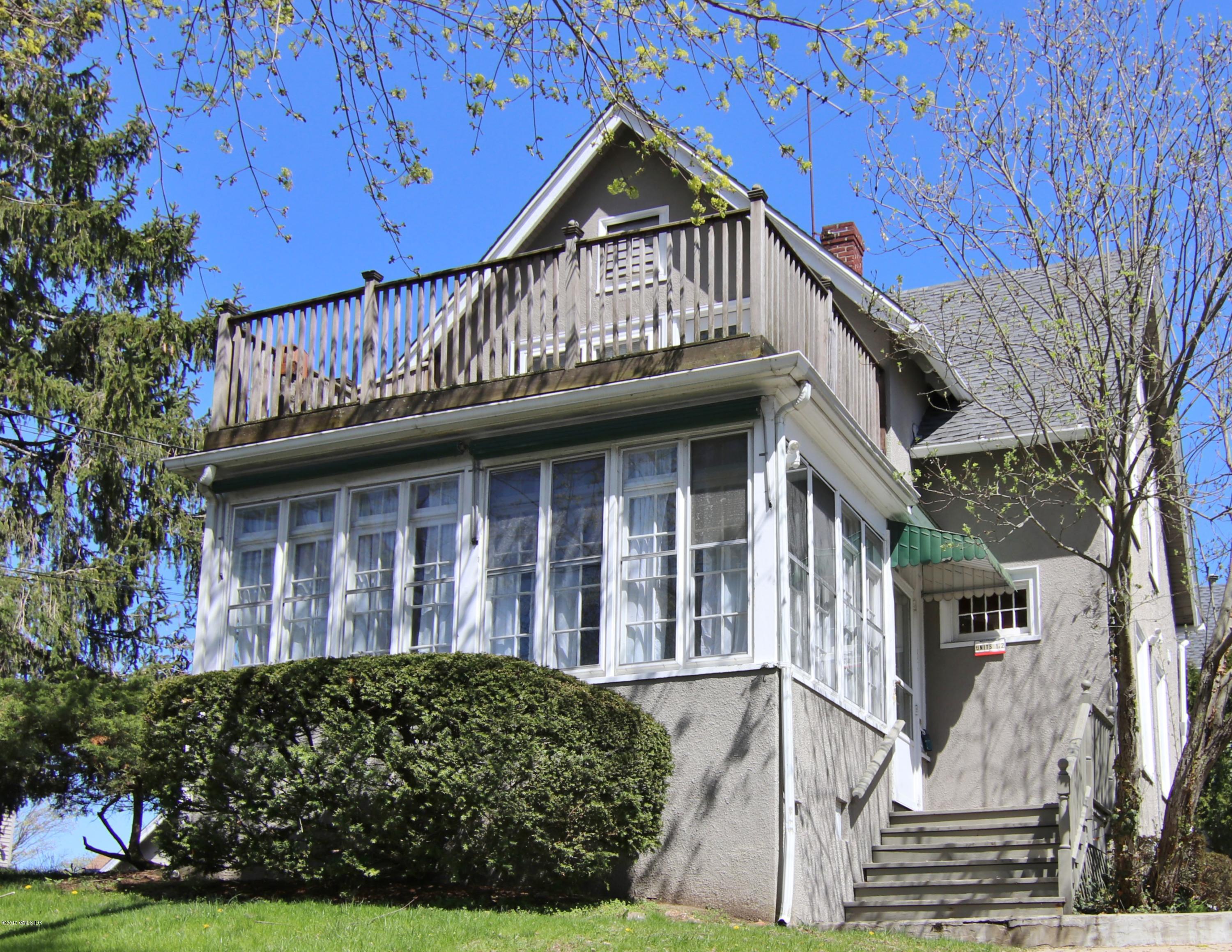 123 Pine Street, Greenwich, Connecticut - 2 Bedrooms  
1 Bathrooms - 