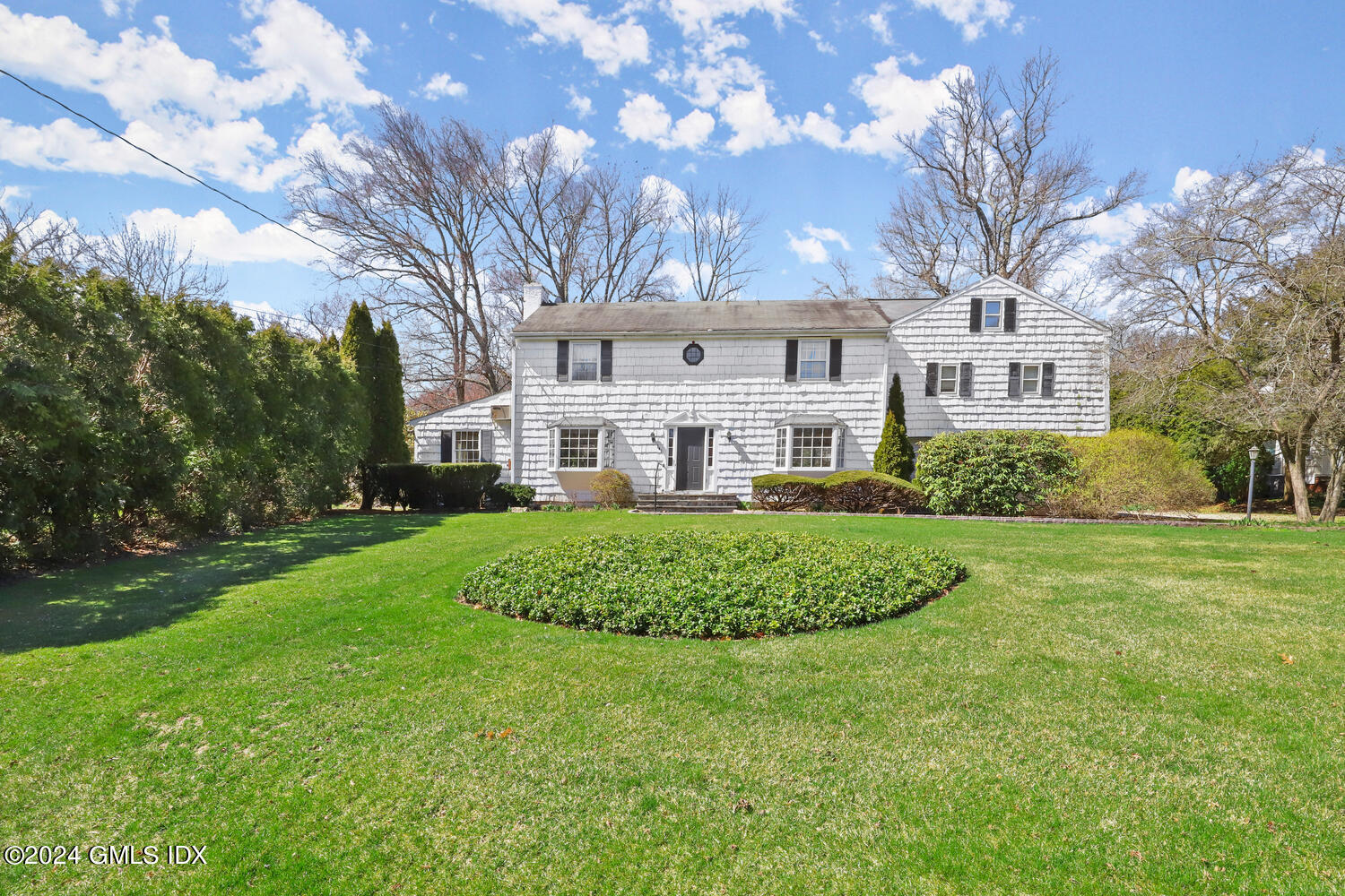 Property for Sale at 141 Woodside Drive, Greenwich, Connecticut - Bedrooms: 4 
Bathrooms: 5  - $2,500,000