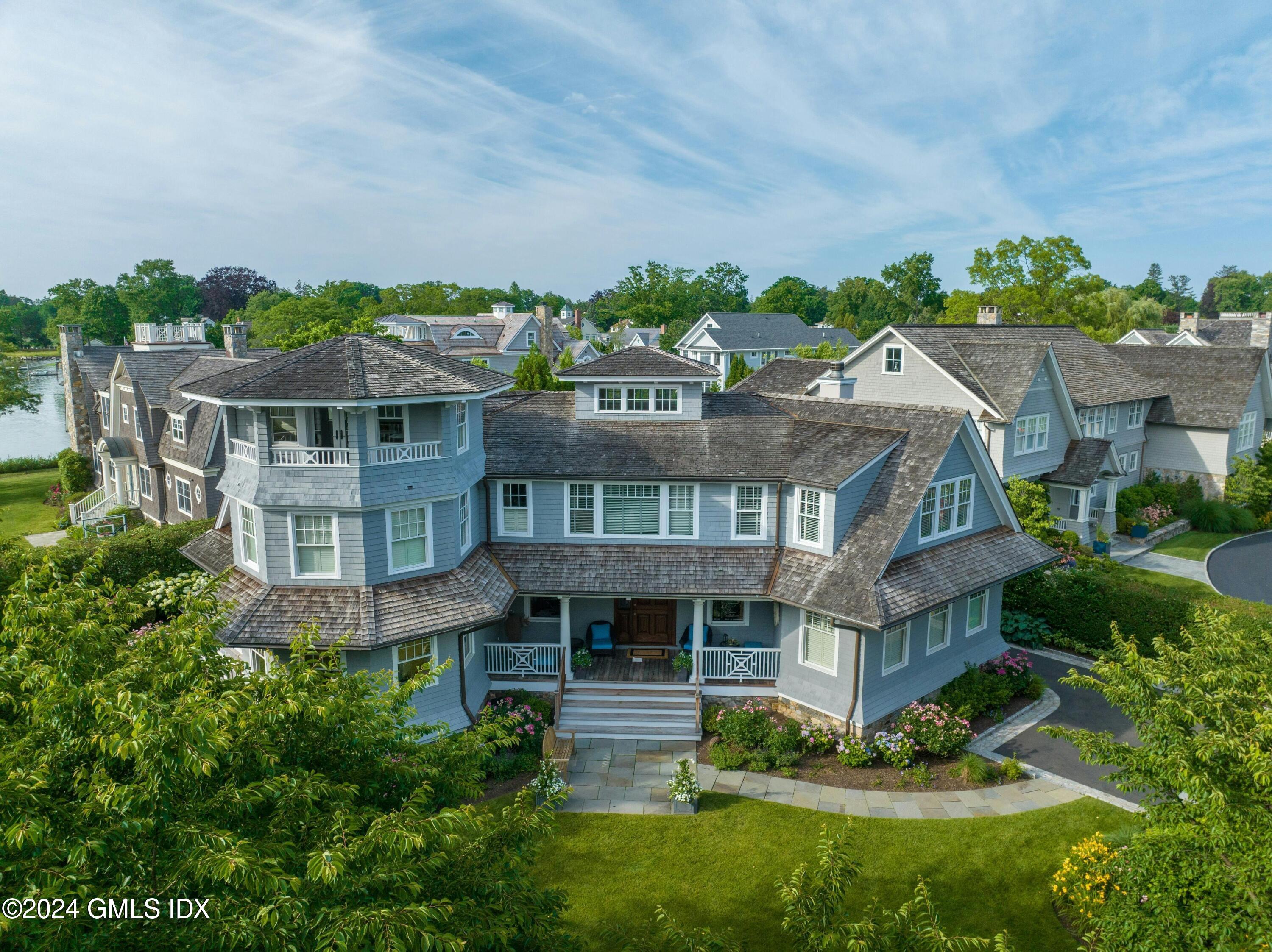 Property for Sale at 53 Keofferam Road, Old Greenwich, Connecticut - Bedrooms: 4 
Bathrooms: 4.5  - $4,600,000