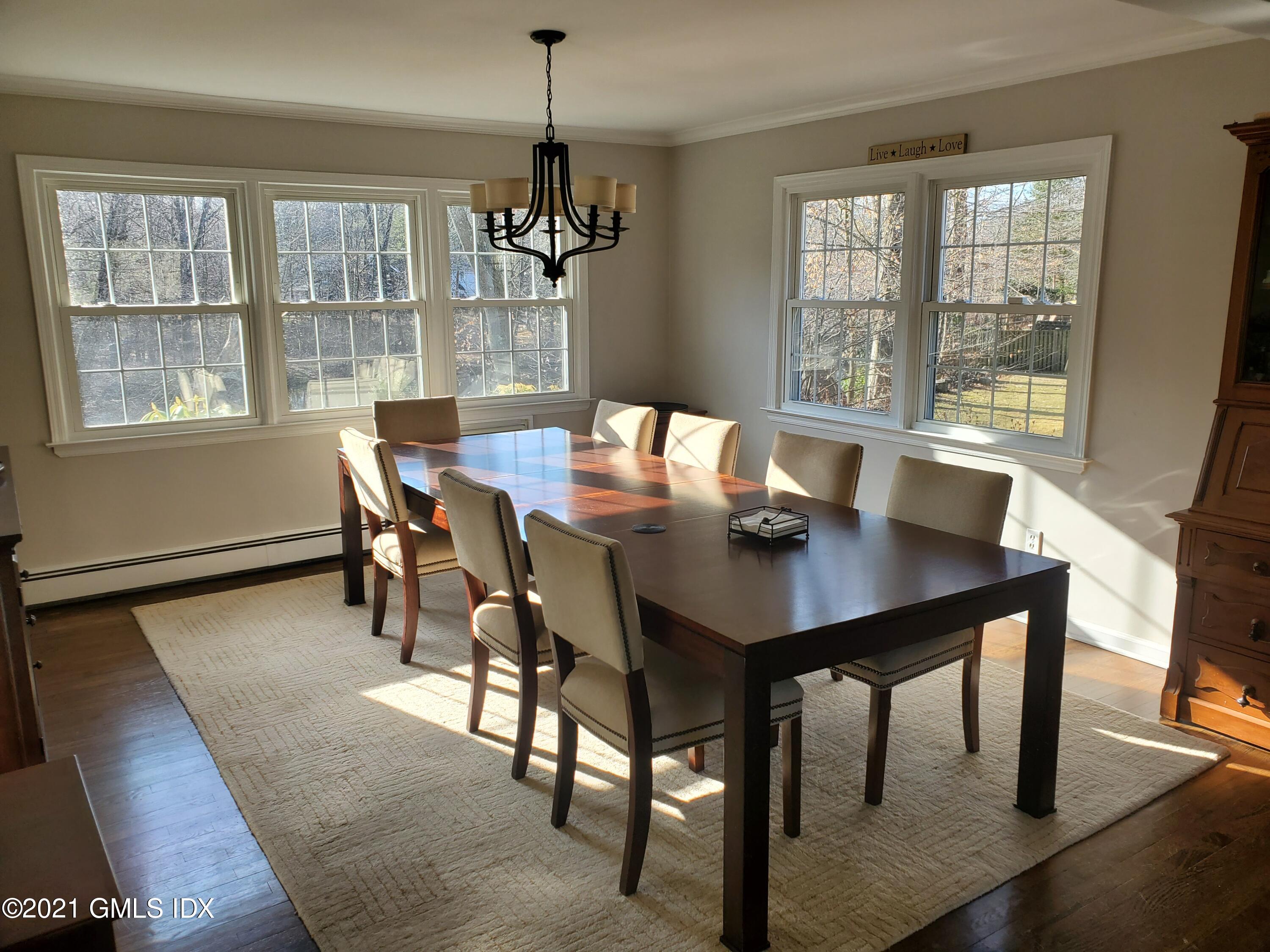 Stamford, Connecticut 06902, United States, 4 Bedrooms Bedrooms, ,3 BathroomsBathrooms,Residential,Active,91661